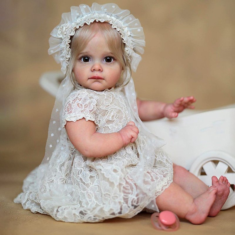 Vintage Collectible Baby Dolls - ตุ๊กตาเด็กหญิงเสมือนจริงขนาด 22 นิ้ว, ตุ๊กตาเด็กวัยหัดเดินที่มีดวงตาเปิดเหมือนจริงพร้อมชุดลูกไม้สไตล์วินเทจและหมวกสำหรับเป็นของขวัญและสะสม