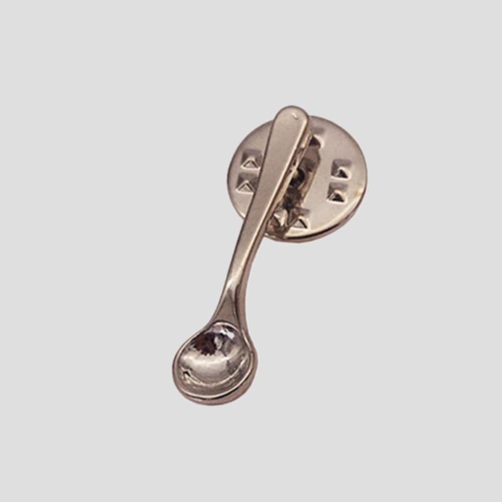 Vintage Collectible Spoons - เข็มกลัดรูปช้อนดีไซน์น่ารัก แฟชั่น ขนาดเล็ก สร้างสรรค์ ทำจากโลหะ ใช้เป็นเข็มกลัดติดเสื้อ