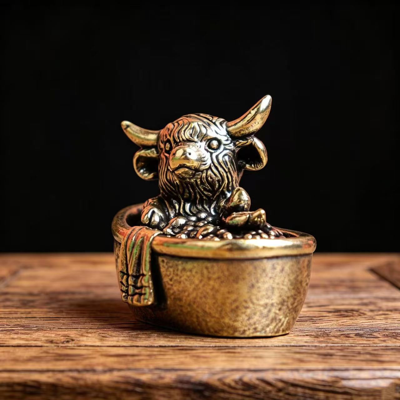 ของตกแต่งบ้านทองเหลืองสไตล์วิน - Vintage Collectible Ornaments บทวิจารณ์และราคา