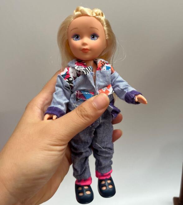 ตุ๊กตาเด็กผู้หญิงวินเทจน่ารักข - Vintage Collectible Baby Dolls บทวิจารณ์และราคา
